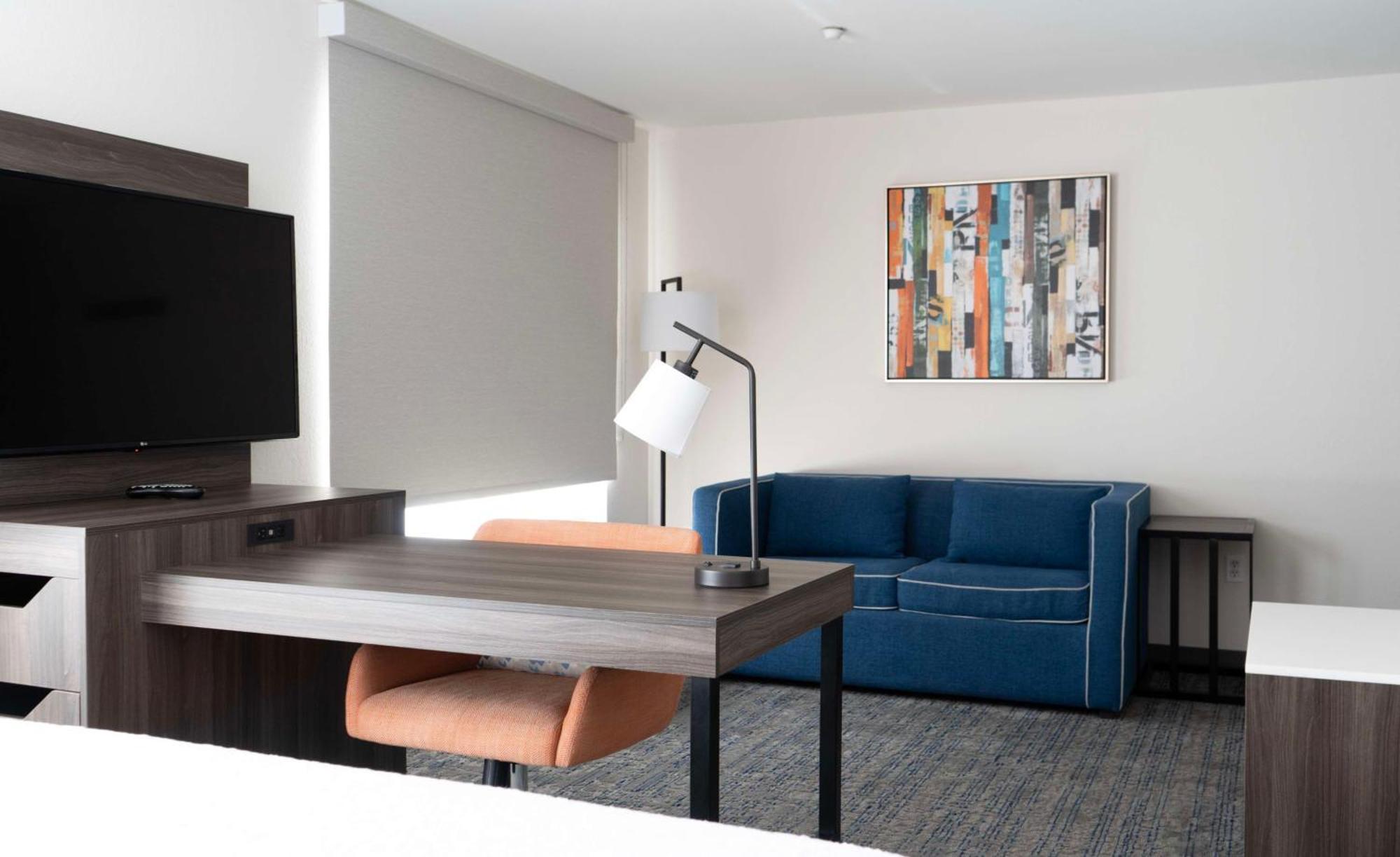 Hampton Inn & Suites Seal Beach Bagian luar foto